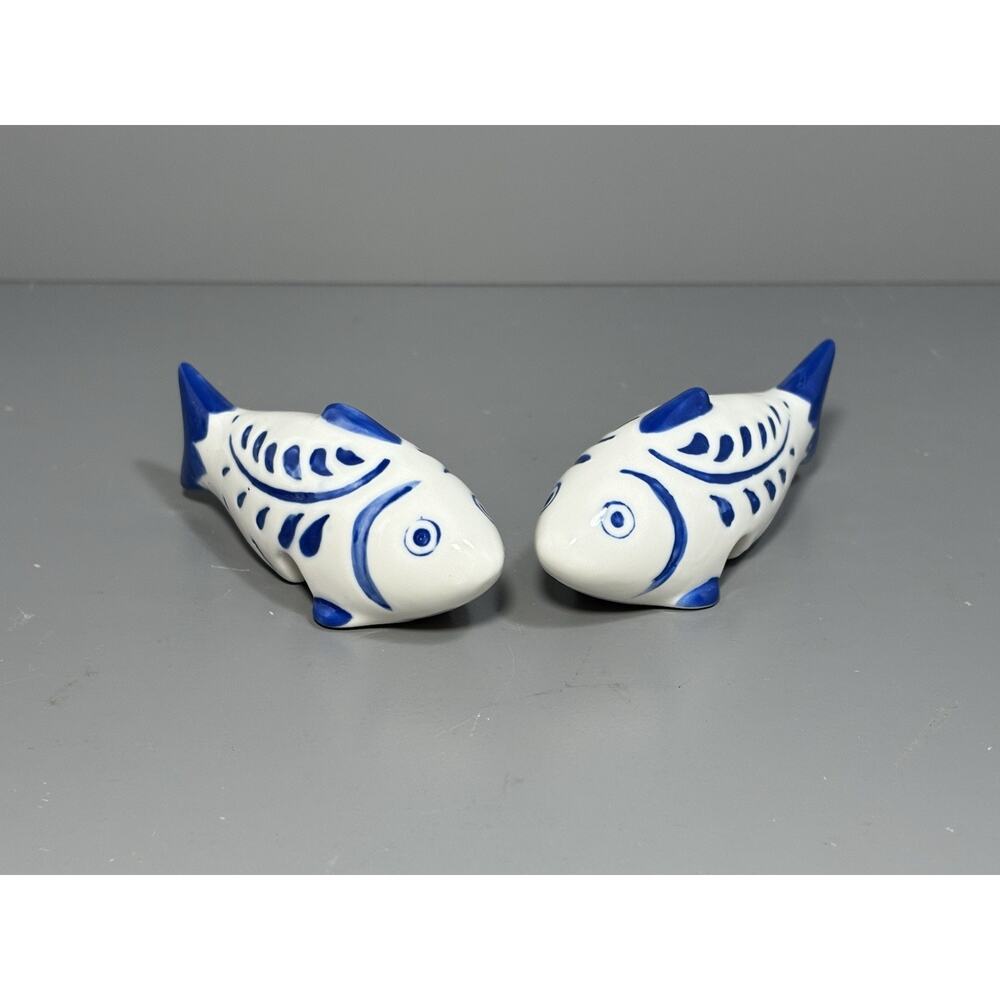 Pair of White and Blue 4” Fish Flower Plant Pot Perchers Opalhouse